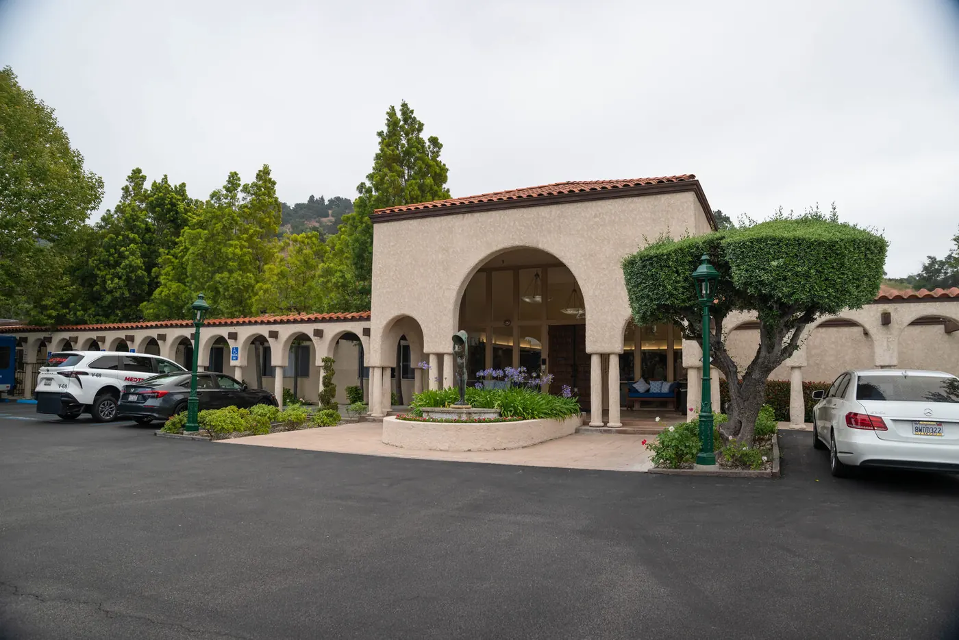 The arched entrance portico at Silverado Calabasas