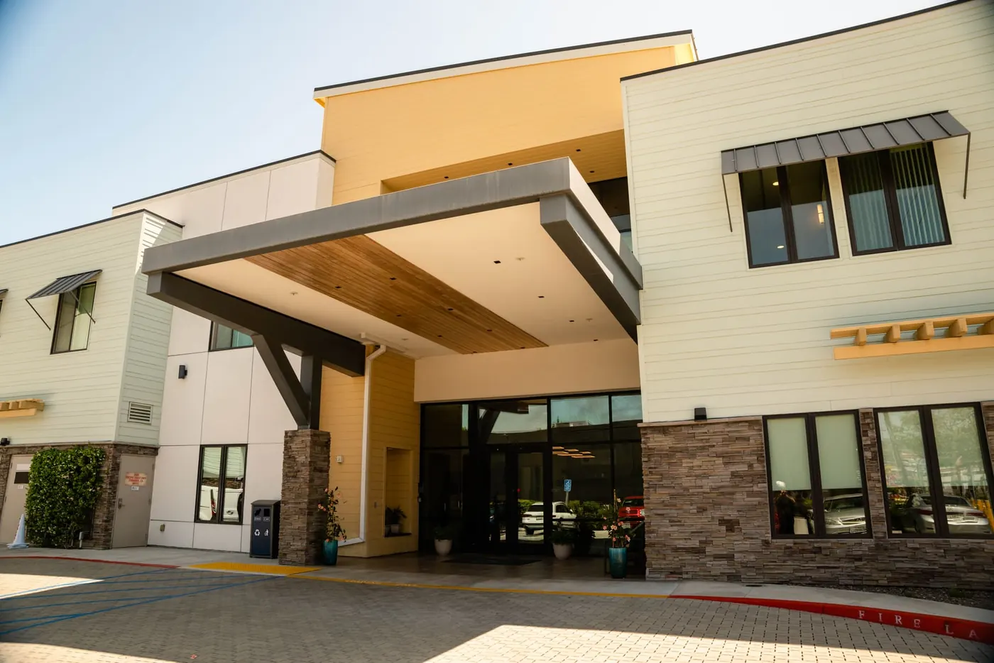 The covered entrance at Silverado Rolling Hills