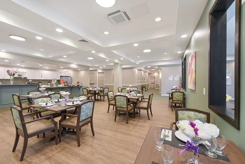 Rolling Hills Dining and Bistro Room