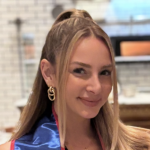 headshot of girl with blonde hair